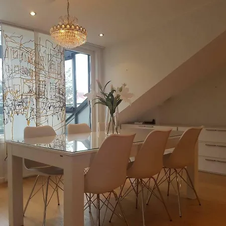 2ndhomes Center Penthouse Apartment Helsinki